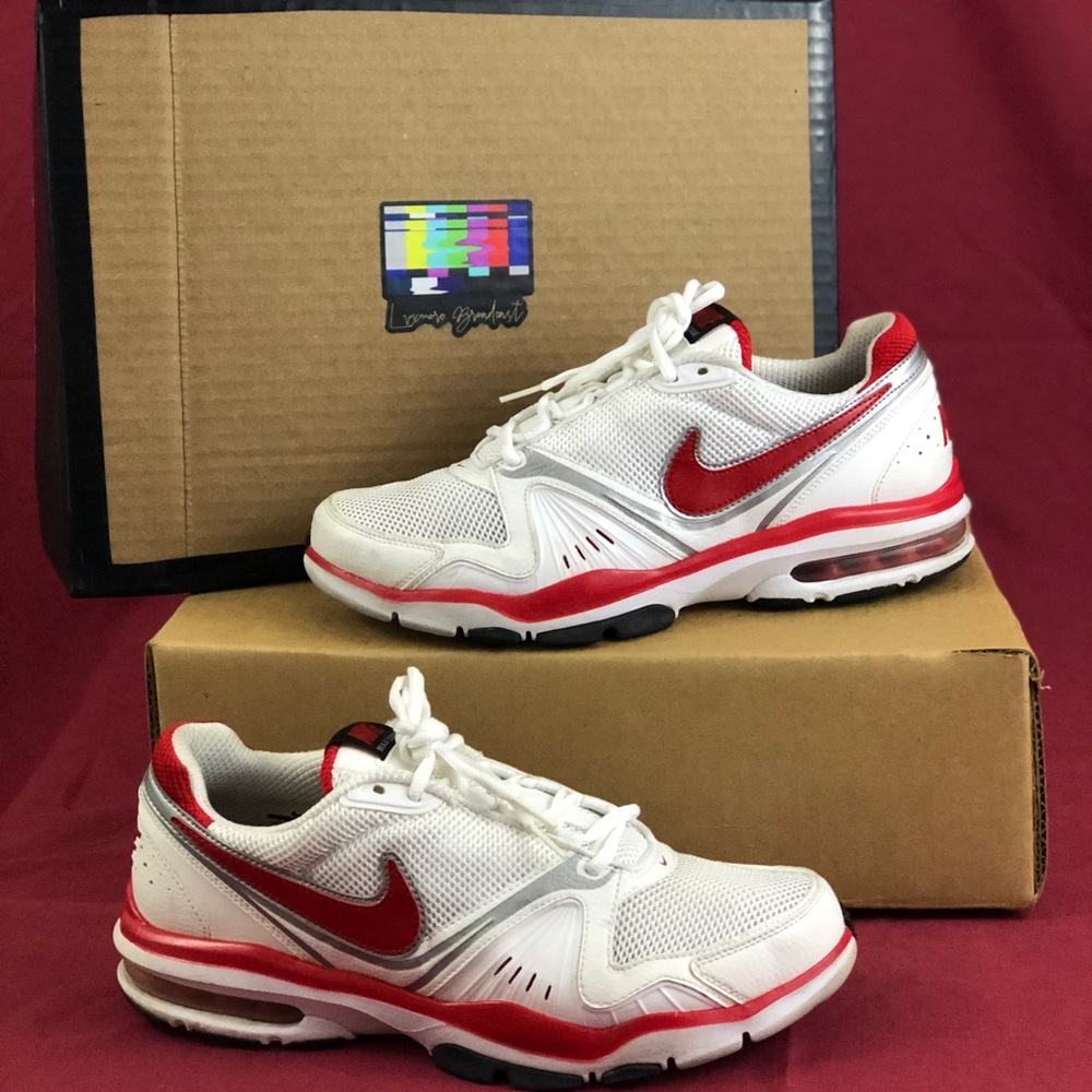 Nike max edge trainers